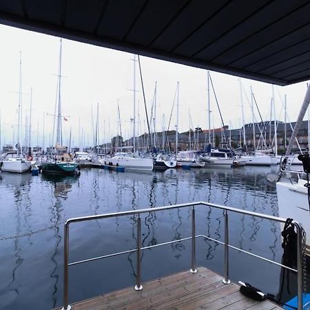 Hausboot Fjord Meeresbrise Mit Dachterrasse In เฟลนส์บวร์ก ภายนอก รูปภาพ